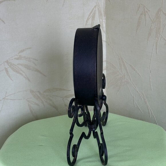 DECORATIVE MANTEL/TABLE CLOCK W/ANTIQUED DETAILING:PRE-OWNED - Picture 7 of 15